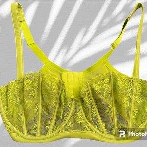 Savage by Fenty Strapless